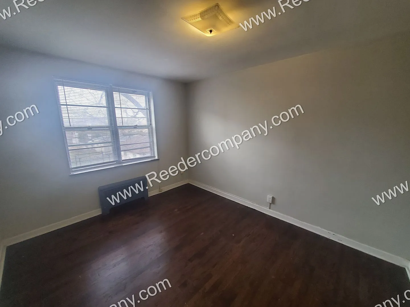 1102 Beacon Street — Photo 4