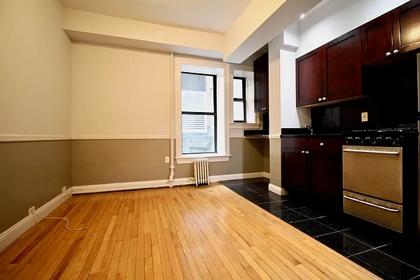 Rented by Maz Group NY | media 17