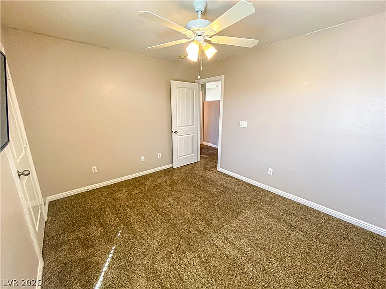 6982 Majestic Palm Dr — Photo 15