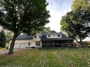 2119 Haines Rd, Lapeer, MI 48446