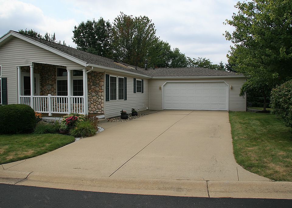 1st image of 5215 Marsh Arbor Trl