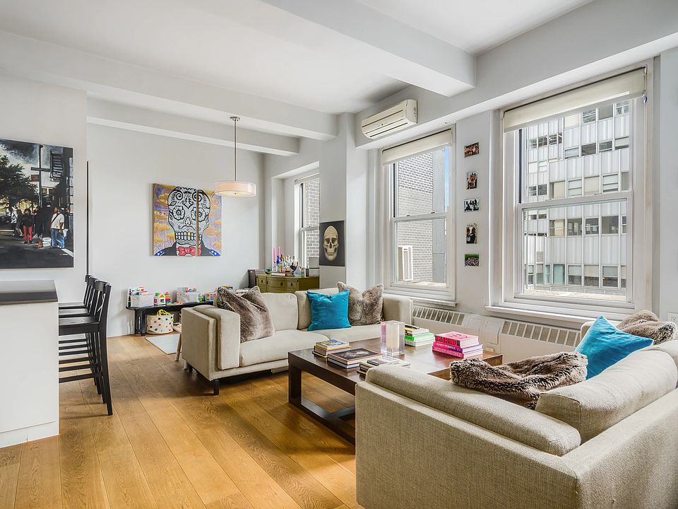 1st image of 80 John St APT 22C
