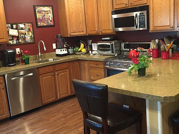 5th image of 82 Ironwood Ct