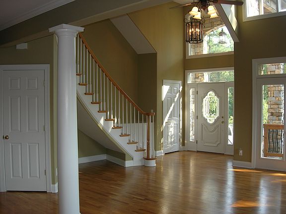 Curved stairwell to loft