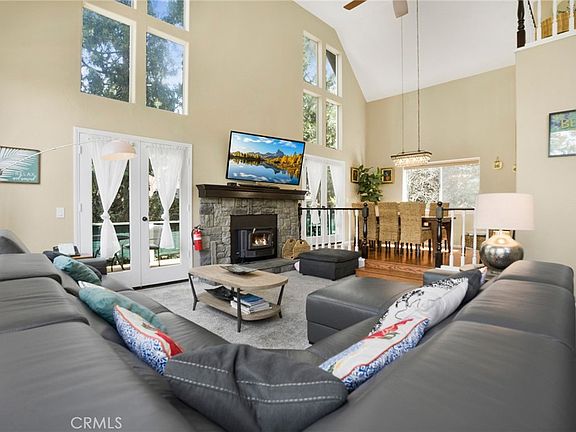 5th image of 163 Grass Valley Rd