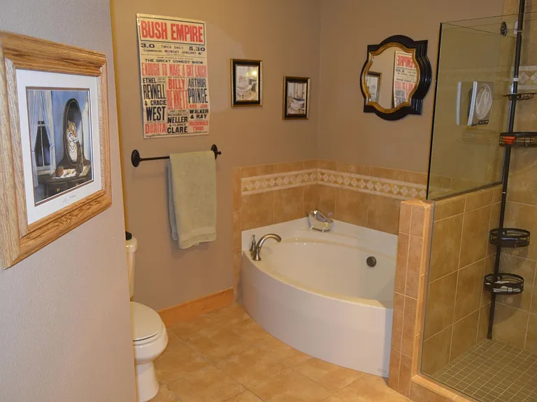 2151 N Main St #208 — Photo 9