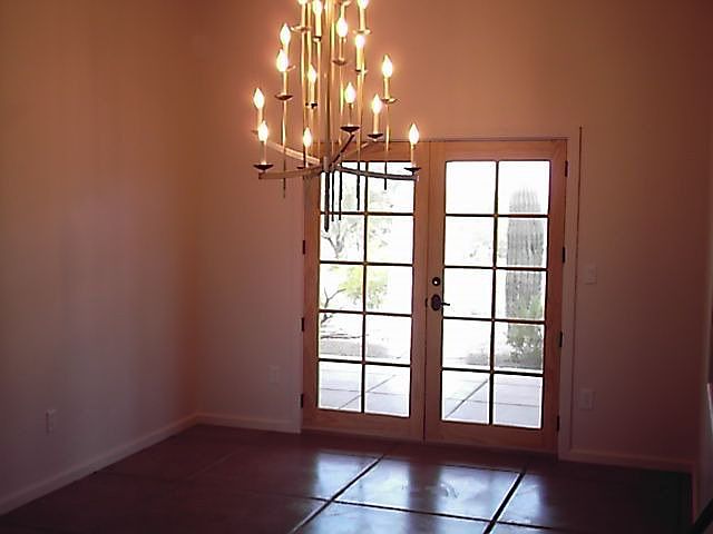 Formal Dining Rm w/Dbl doors leading to Patio