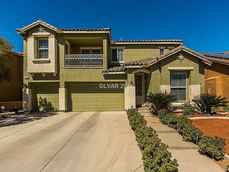 1st image of 34 Stunning Summit Ave