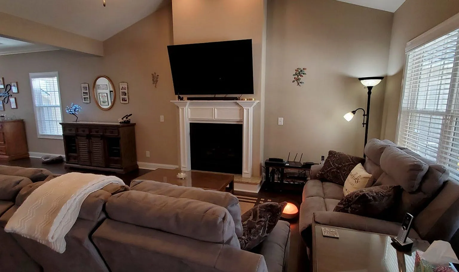 284 Piper Glen — Photo 3