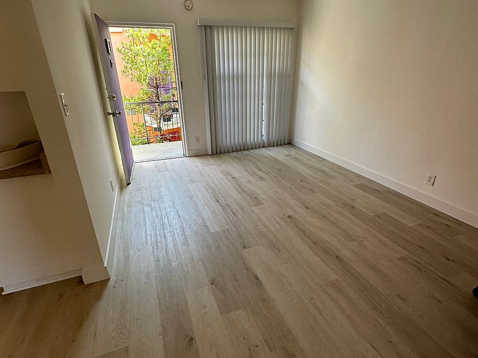 1st image of 1844 S Victoria Ave APT 13