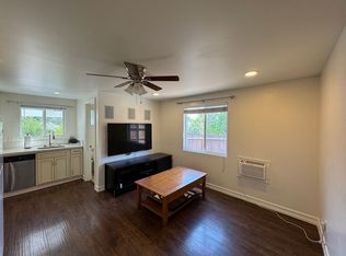 2137 Glenada Ave #1/2, Montrose, CA 91020