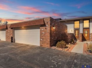 1406 Janice Ct, Lincoln, NE 68506