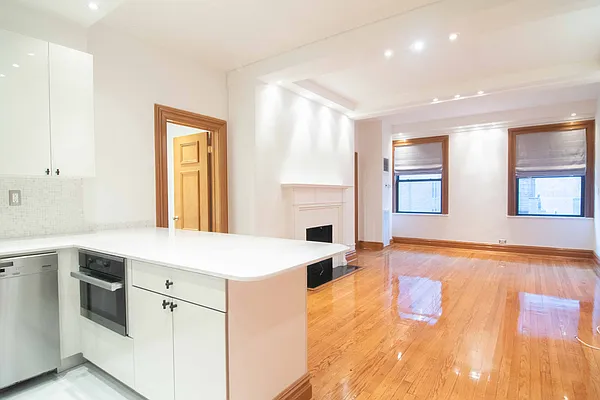 Rented by WAM Partners - William Moses Co. | media 61