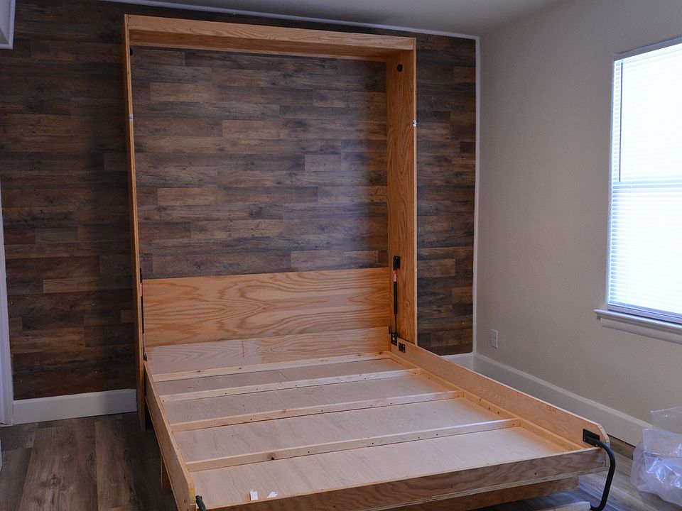 12 - Studio_01042023