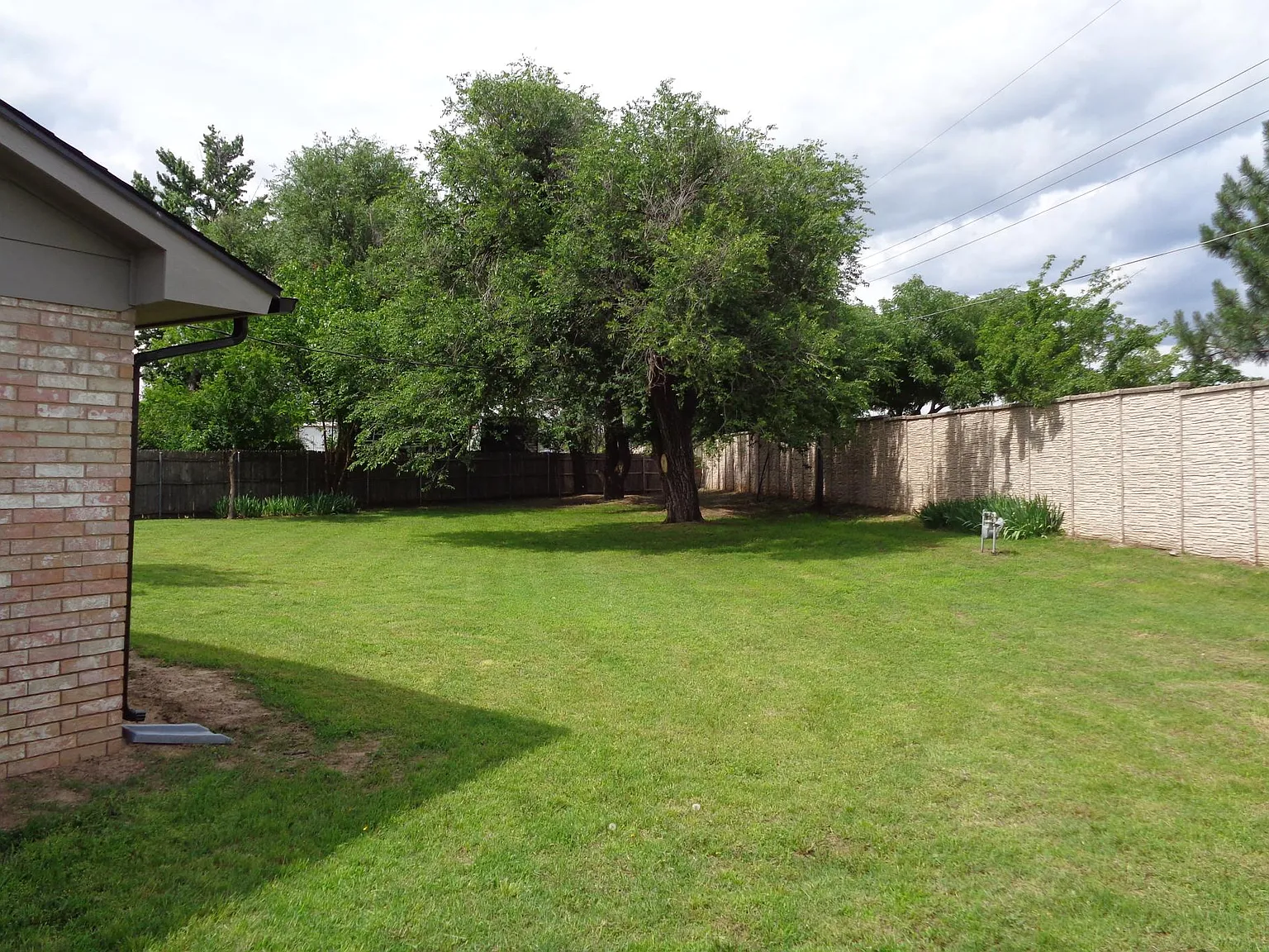 3 bed, 1630 sqft, $1,795 — Photo 3