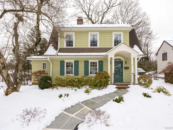 6 Rosalind Road, Poughkeepsie, NY 12601