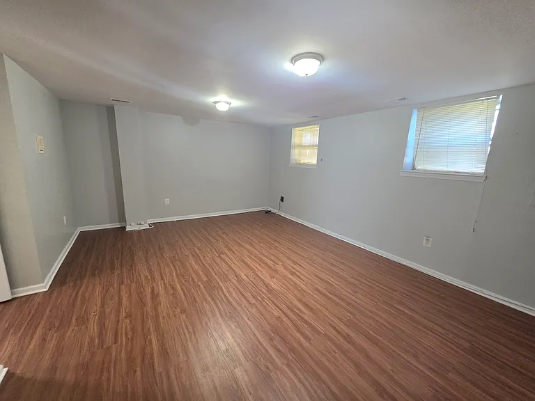 4686 Joanna Ct — Photo 40
