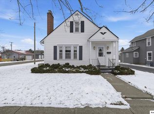 309 W Walnut St, Mount Vernon, OH 43050