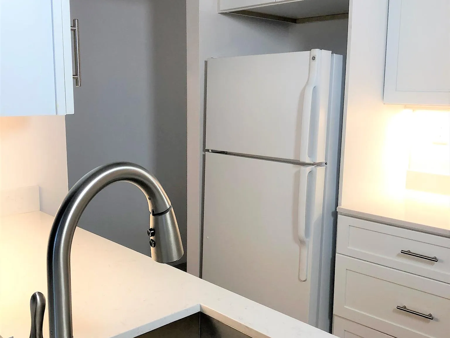1 bed, 600 sqft, $2,700 — Photo 2