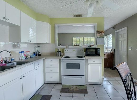 4th image of 4735 Leila St