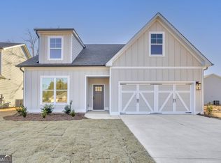 135 Bowers Estates Rd, Hartwell, GA 30643