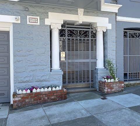 2nd image of 2339 Union St #2