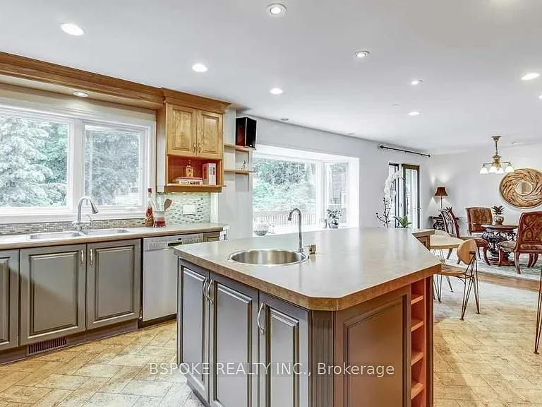 35 Bannon Ave — Photo 6