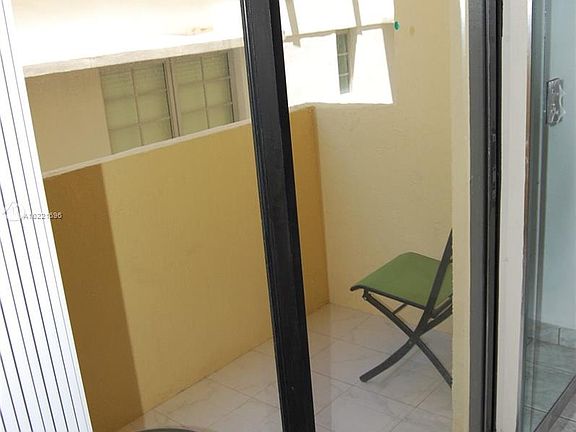 2nd image of 1334 Collins Ave APT 202