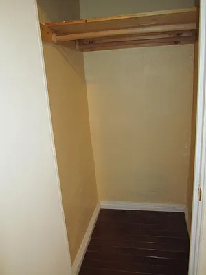 Rented by Uptown Flats LLC | media 9