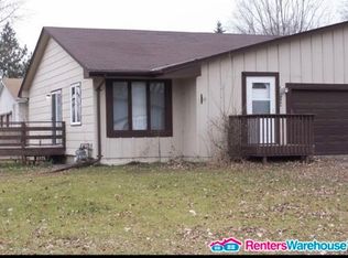 8109 Xerxes Ave N, Brooklyn Park, MN 55444