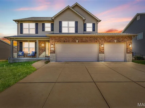 1904 Iron Mountain Dr, Festus, MO 63028