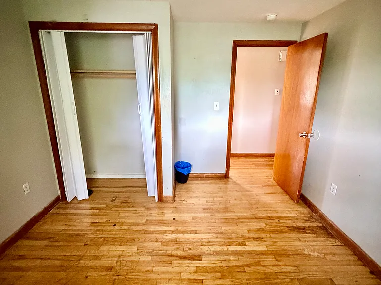 127 Warner St #2-0 — Photo 12