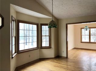 2063 Oak Leaf Dr, Powhatan, VA 23139