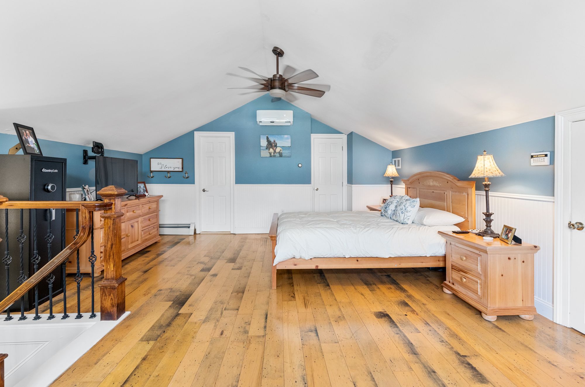 16 Red Bridge Rd, Center Moriches, NY 11934 Out East