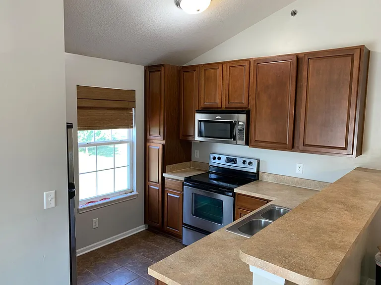 8020 N Drury Ave #3D — Photo 9