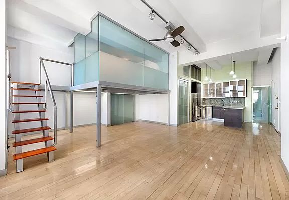 3rd image of 310 E 46th St APT 16J