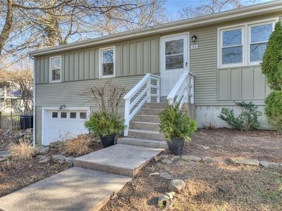 99 Spice Bush Trl, Narragansett, RI, 02882