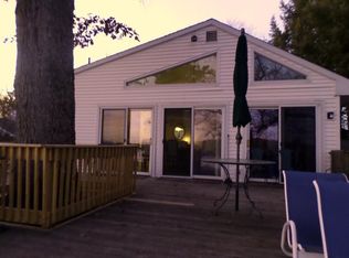 10 Grandview St, Southwick, MA 01077