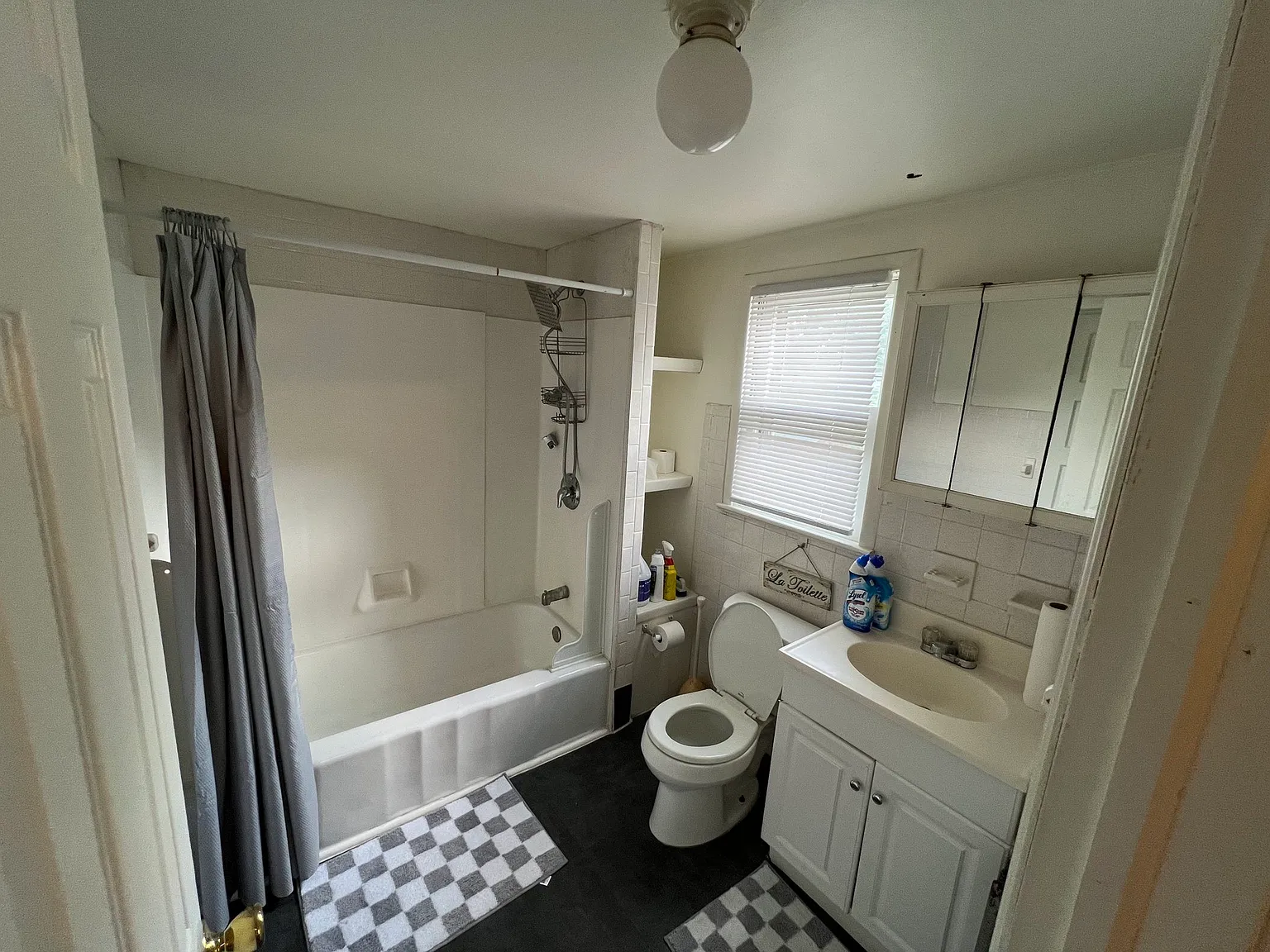 55 Huntington Street - 1 — Photo 4