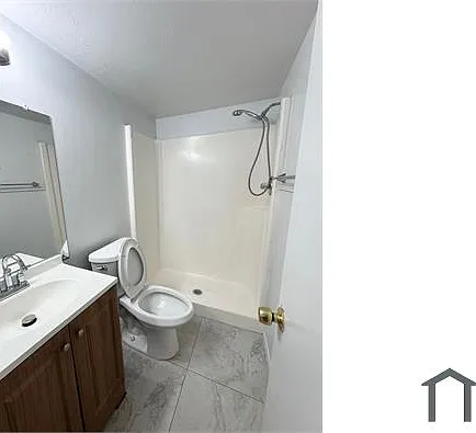 2700 Park Windsor Dr #402 — Photo 13