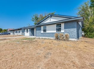 3615 Softcloud Dr, Dallas, TX 75241