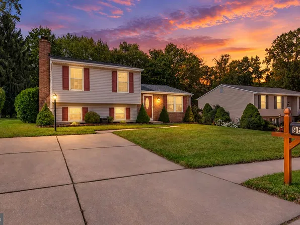 9510 Hickoryhurst Dr, Baltimore, MD 21236