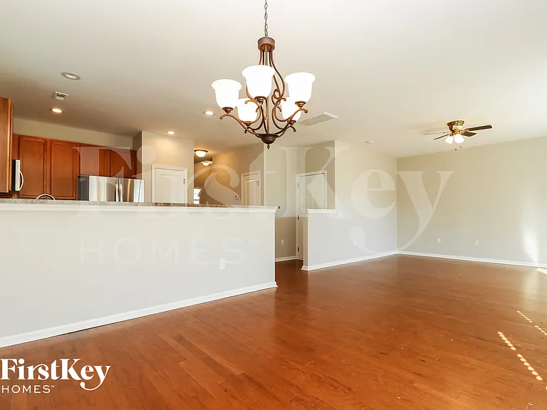 536 Brick Barn Ln — Photo 4
