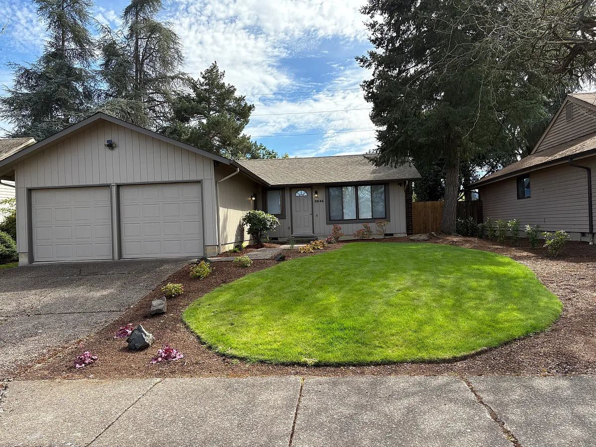 Building Photo - 3844 Peppertree Dr