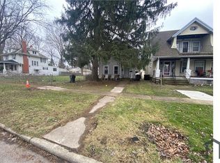 340 8th St #1, Elyria, OH 44035