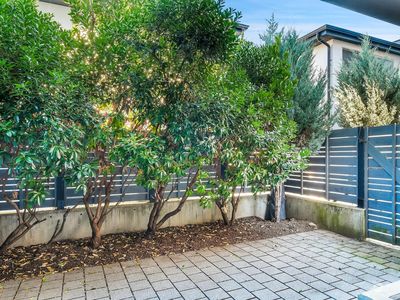 2651 22nd Avenue W #B, Seattle, WA, 98199