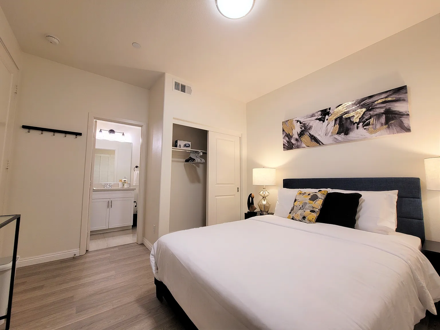 1 bed, $1,500 — Photo 2