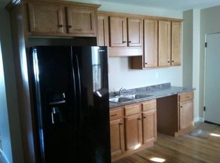 254 Cedar St APT 2, Manchester, NH 03103