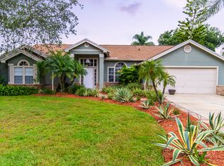 302 Oak Leaf Cir, Lake Mary, FL 32746