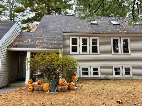 47 Winding Pond Road #47, Londonderry, NH 03053